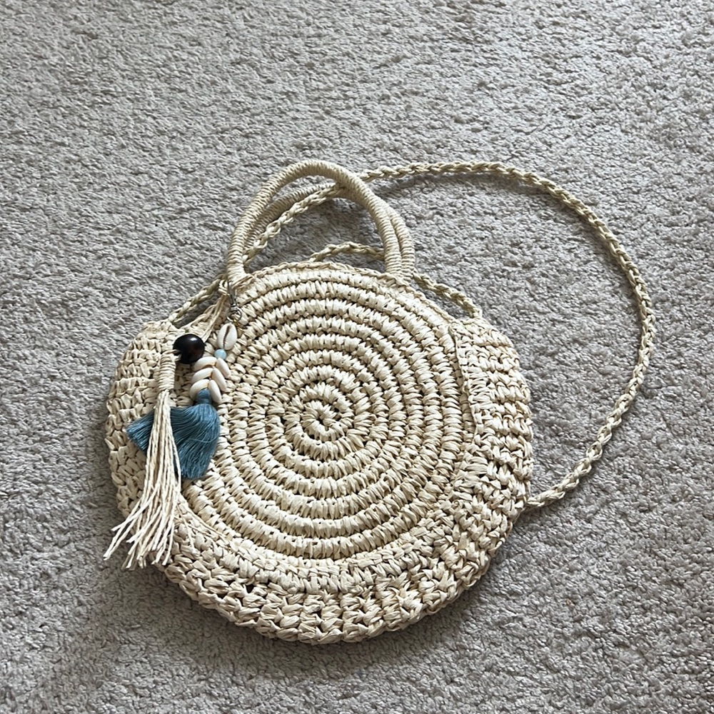 Solid & Striped cross‎ body BoHO woven straw raffia style round purse